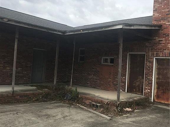 3rd image of 170 Chattanooga Dr