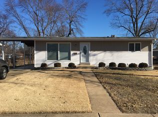515 Bardot Dr, Florissant, MO