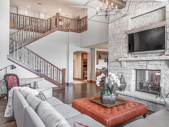5th image of 8902 Empire Club Dr #704