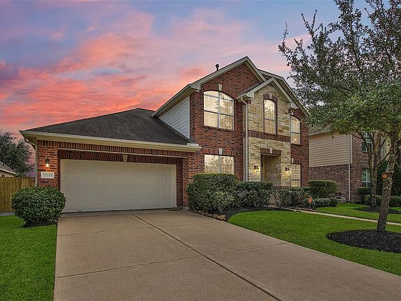 2nd image of 27215 Sonata Creek Ln