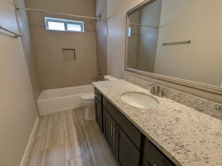 3920 Santa Sophia Rd — Photo 13