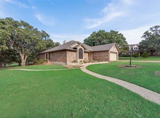 601 Willow Bend St, Cleburne, TX 76031