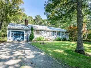 40 Goose Point Rd, Barnstable, MA 02630
