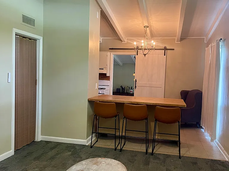 4536 Timothy St — Photo 6