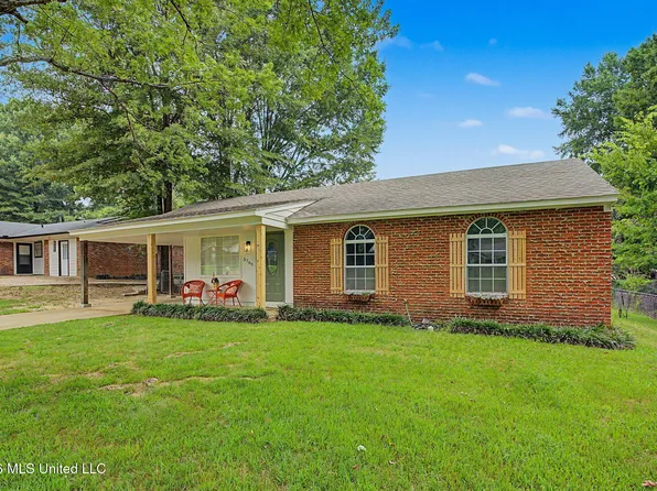 5788 Natchez Dr, Horn Lake, MS 38637