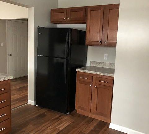 4th image of 1135 Urana Ave