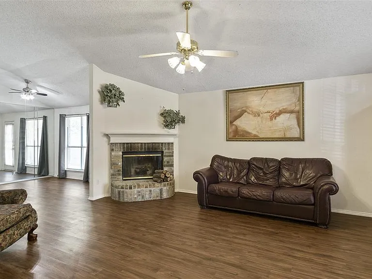 6324 Fern Meadow Dr — Photo 14