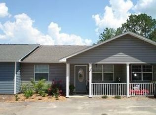 301 Timber Ridge Dr, Thomasville, GA 31757