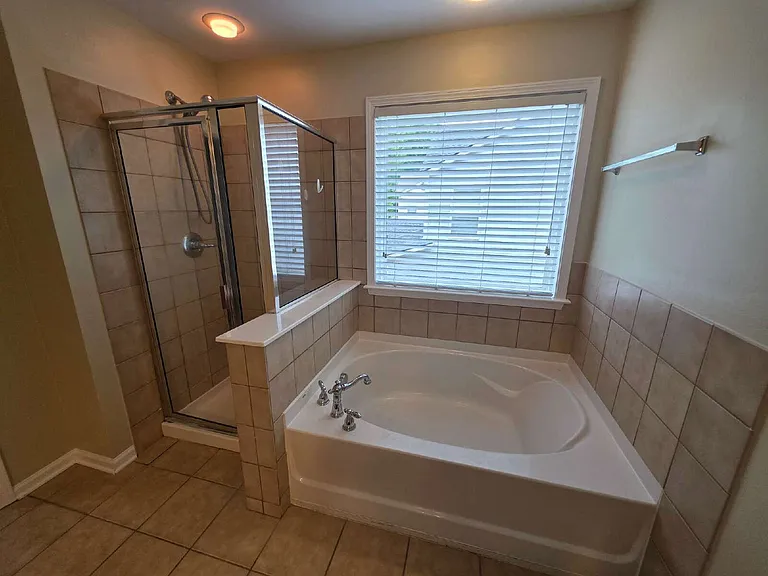 46 Brookview Dr — Photo 20