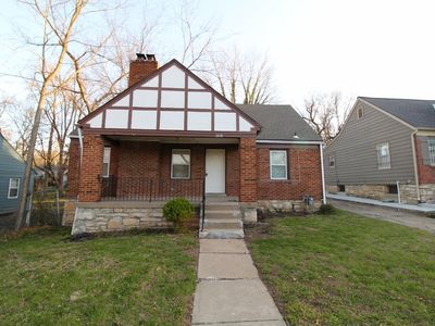 1518 E 76th St, Kansas City, MO, 64131