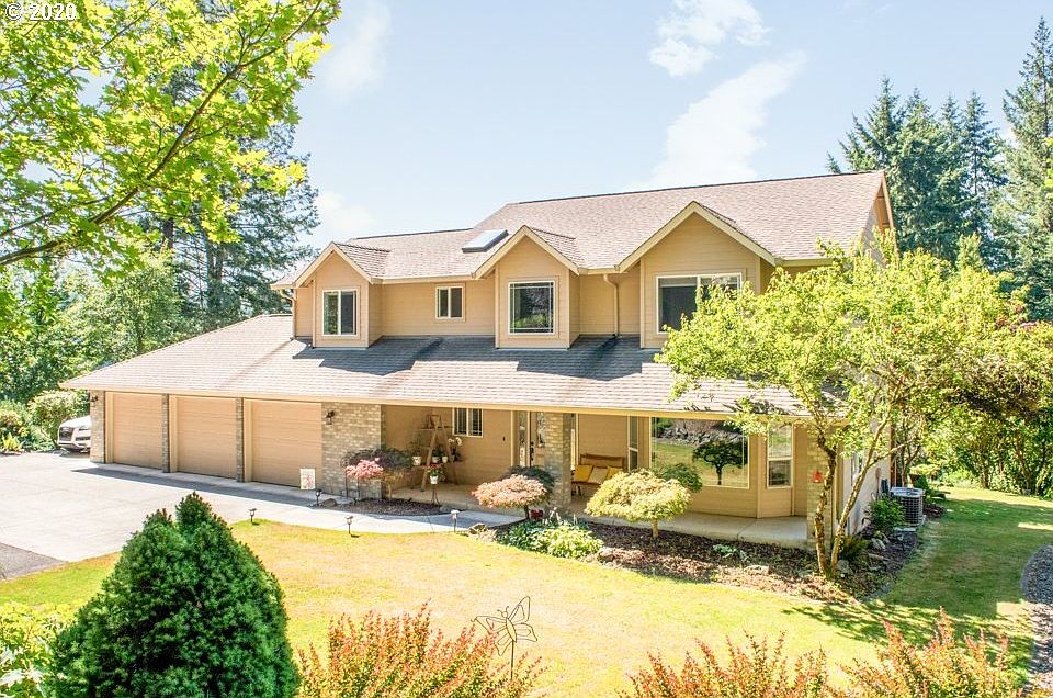 1st image of 20608 NE 205th Pl