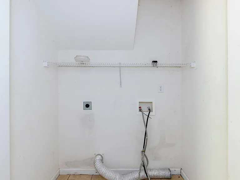 304 Providence Hall Dr — Photo 17
