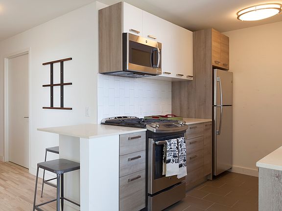 3rd image of 626 Flatbush Ave APT 16P