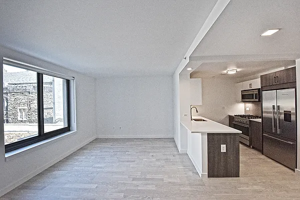 Rented by R New York | media 1