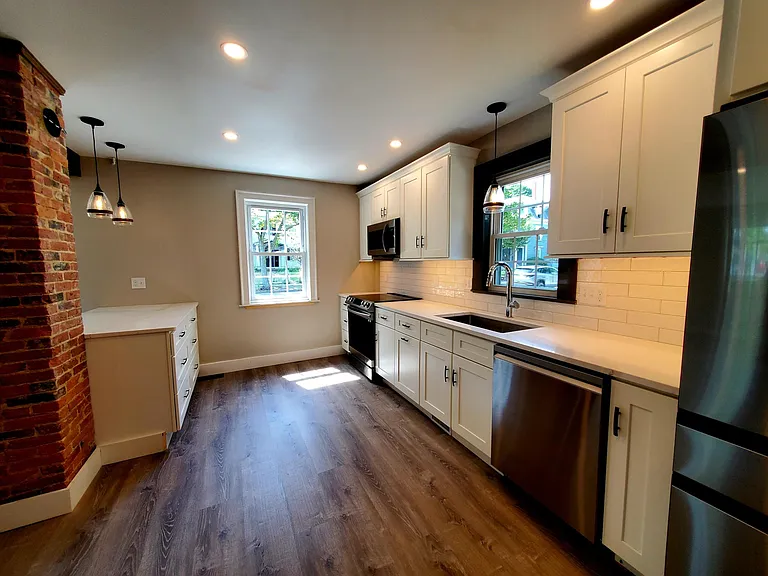 164 North St #1 — Photo 3