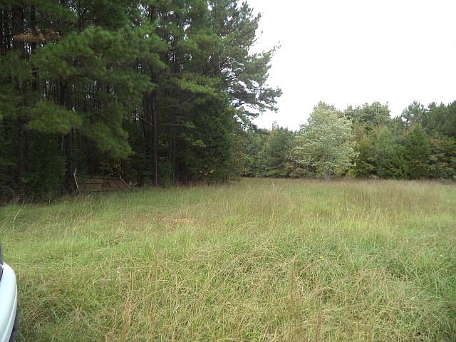 2nd image of 298 Lanier Farm Rd