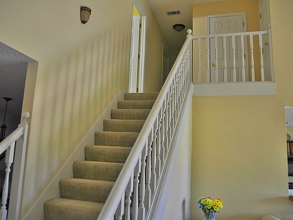 4th image of 1388 River Bank Dr