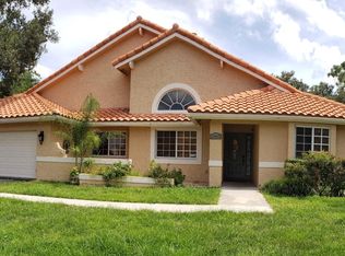 1960 W Oak Knoll Cir, Fort Lauderdale, FL 33324