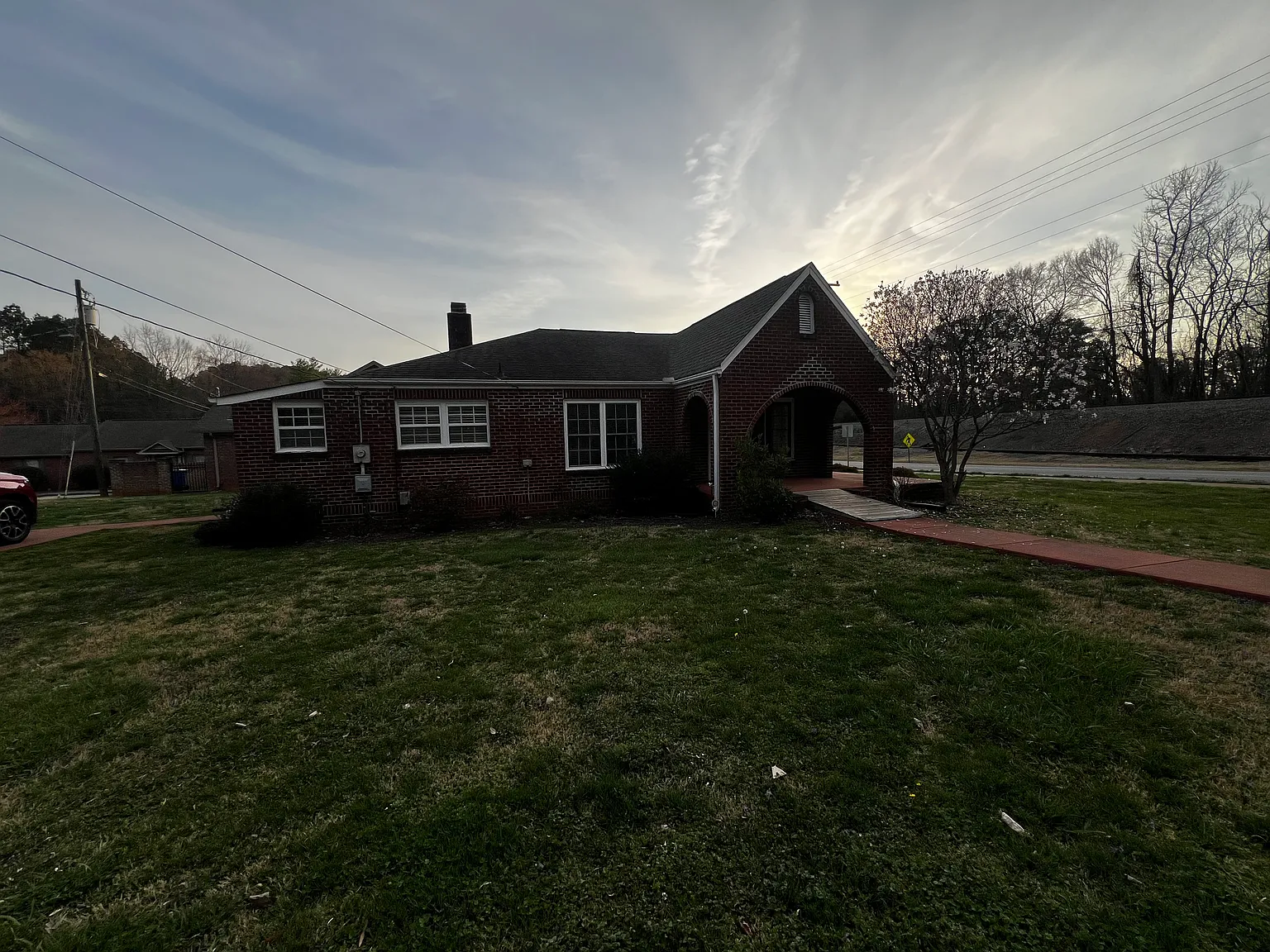 2 bed, 1230 sqft, $1,700 — Photo 2