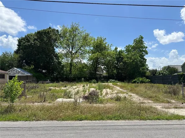 4520 Marais St, New Orleans, LA 70117