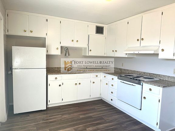 2nd image of 4350 E Fairmount St #Fair4350-2