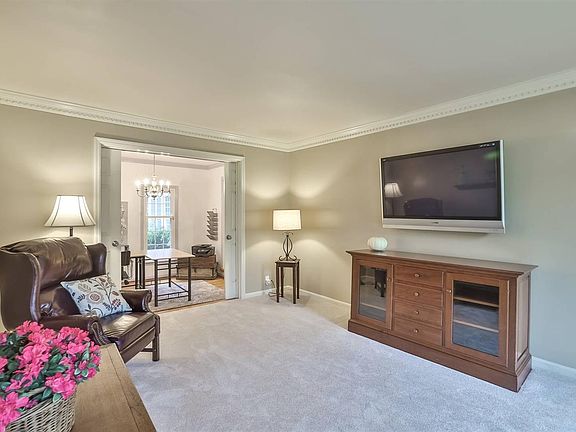 5th image of 11953 Harbortown Dr