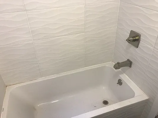 Rented by Tapiro Realty | media 17