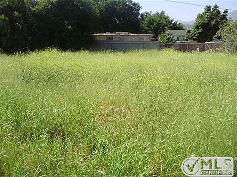 Large M2 yard area