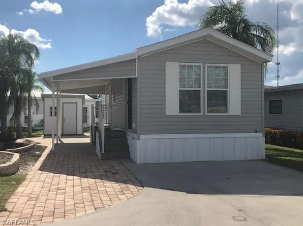 20132 Plum Tree Ln, Estero, FL 33928