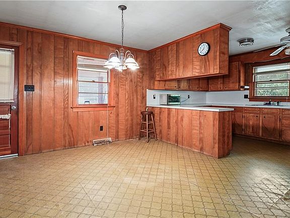 5th image of 4649 Backwoods Rd