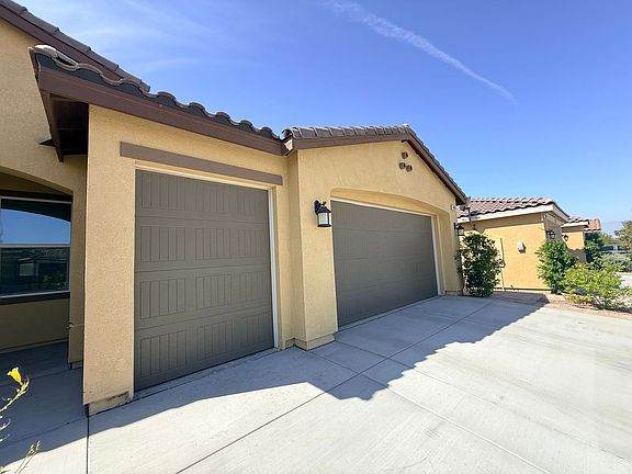 3rd image of 84935 Corso Ct