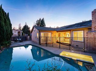 105 Firethorn Dr, Rohnert Park, CA 94928