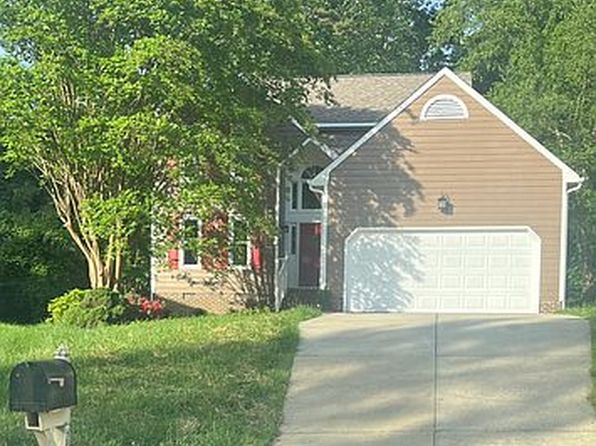 4803 Adams Ridge Dr