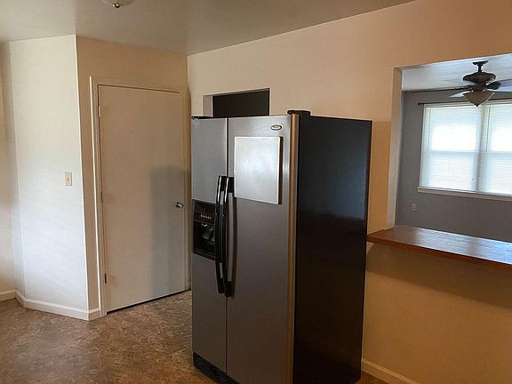 3rd image of 88 W Fork Dr APT A
