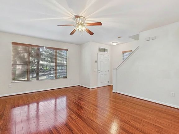 5th image of 2139 Golden Oak Ln