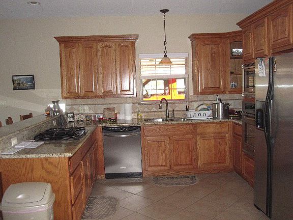 3rd image of 3720 Nora Cir