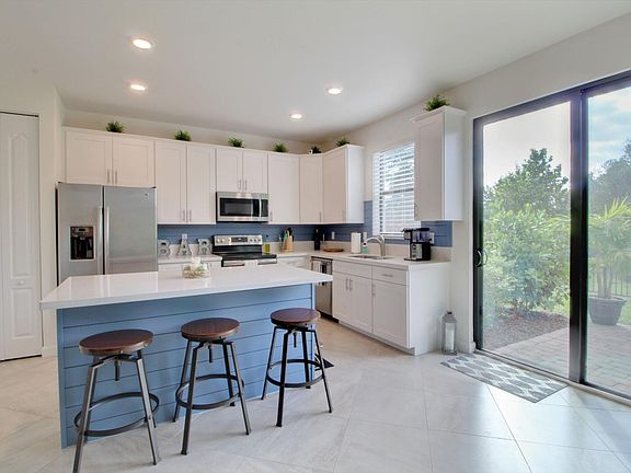 2nd image of 12946 Anthorne Ln
