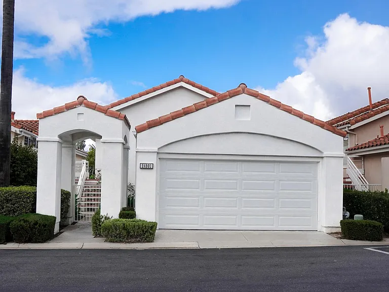 24901 Seagate Dr — Photo 18