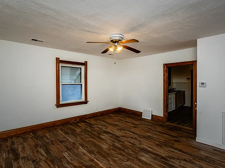 243 E Weber St #2 — Photo 10