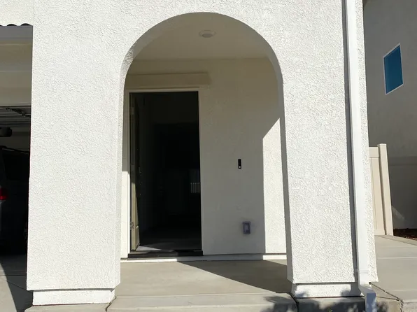 (undisclosed Address), Elk Grove, CA 95758