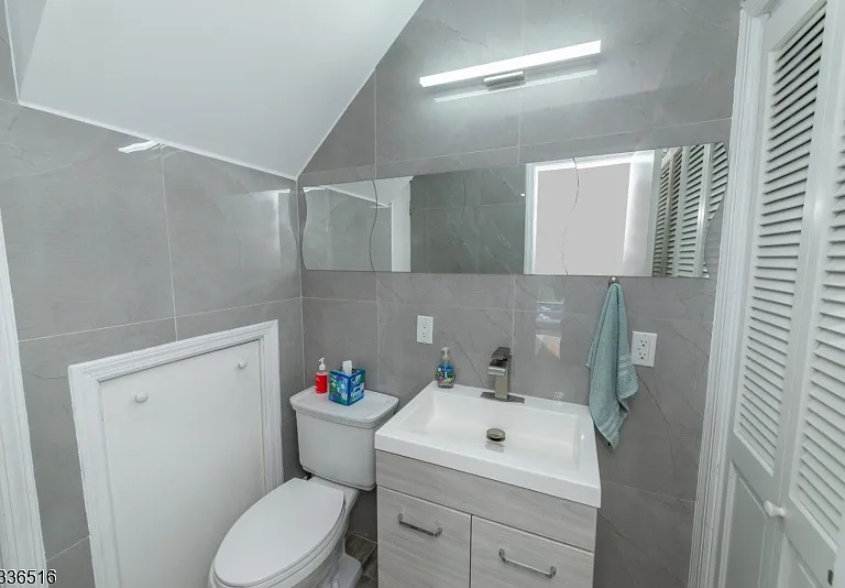 24 Chatham Rd — Photo 18