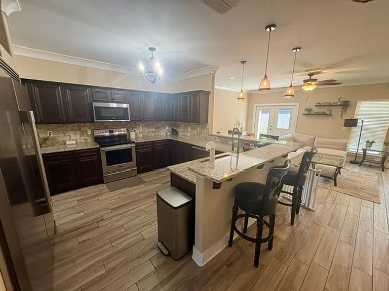 1188 French Quarter Way — Photo 6