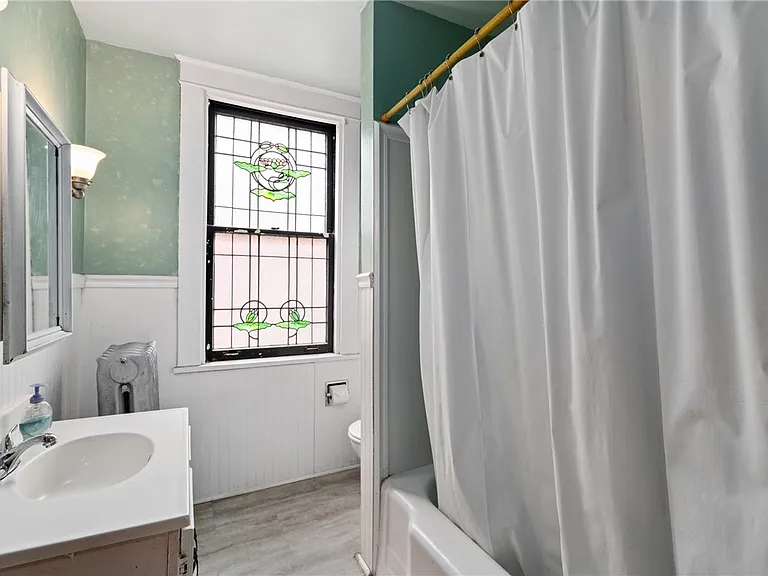922 Jancey St — Photo 15