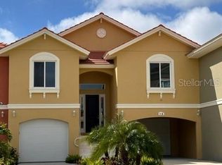 9 Franklin Ct S #B, Saint Petersburg, FL 33711