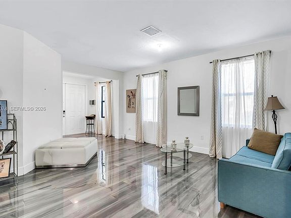4th image of 3506 W 106th Ter