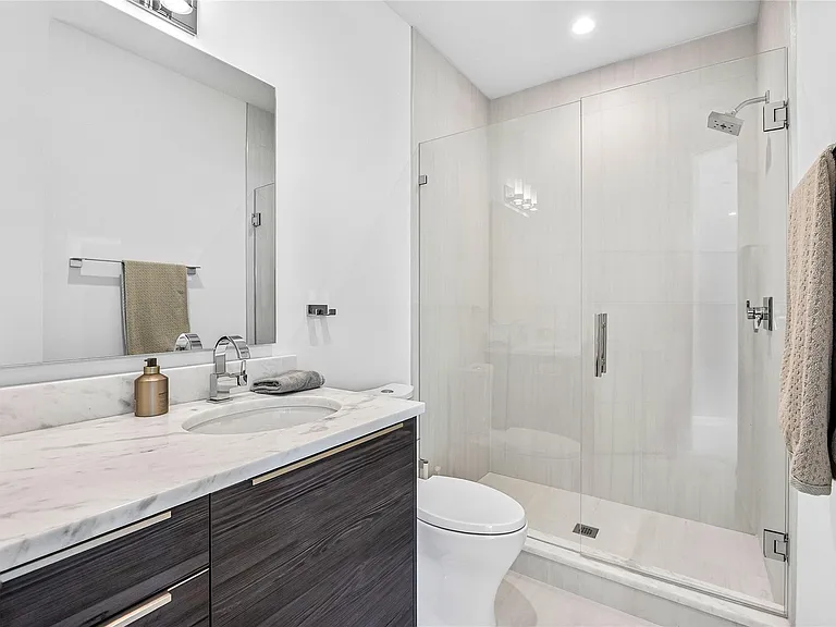 244 Garden Ct #244 — Photo 35