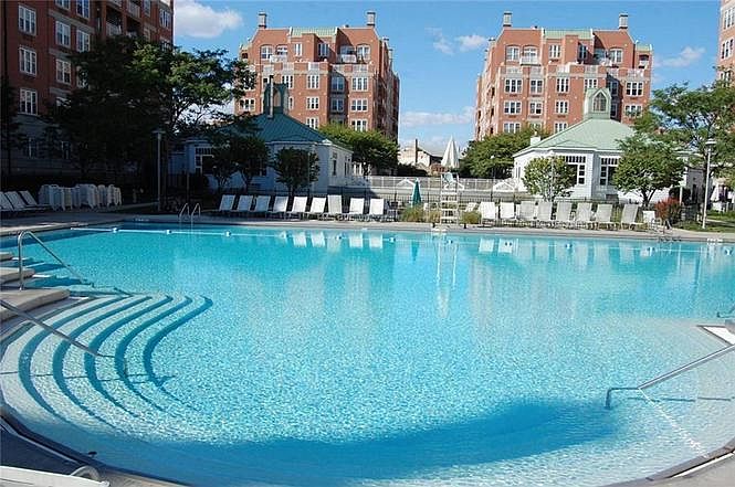 2nd image of 50 Oceana Dr W APT 4G