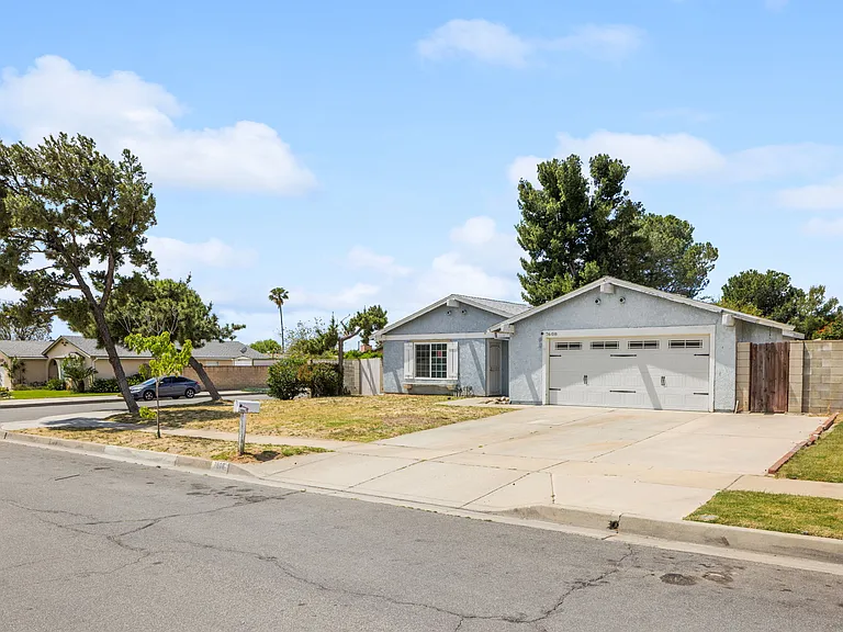 7608 Hyssop Dr — Photo 1