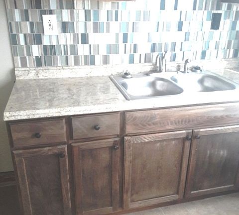 5th image of 218 Landon St #1