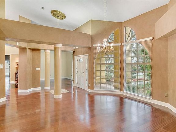 5th image of 6617 Crenshaw Dr